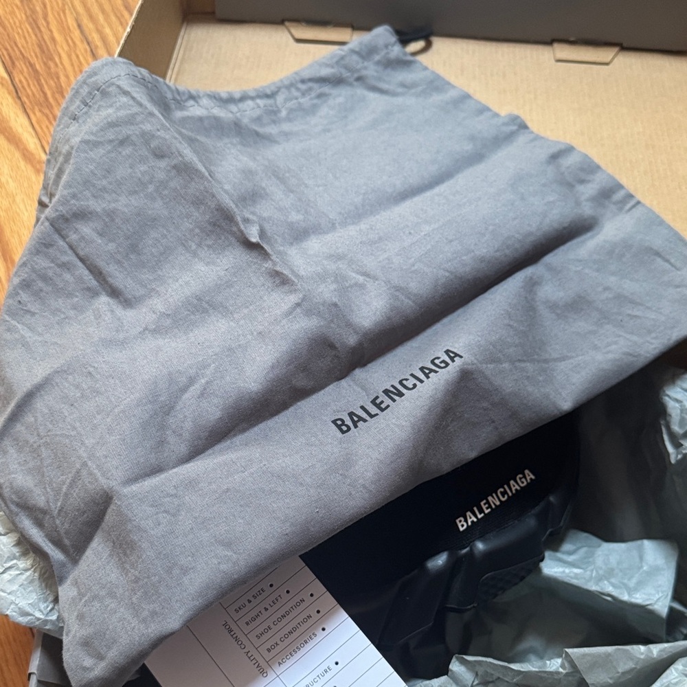Balenciaga Black Knit Sock Sneakers with White Logo - Picture 5 of 7